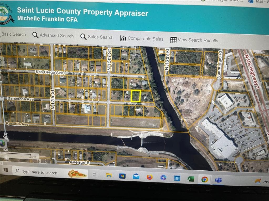 O O Barcelona Avenue, Fort Pierce FL 34946
