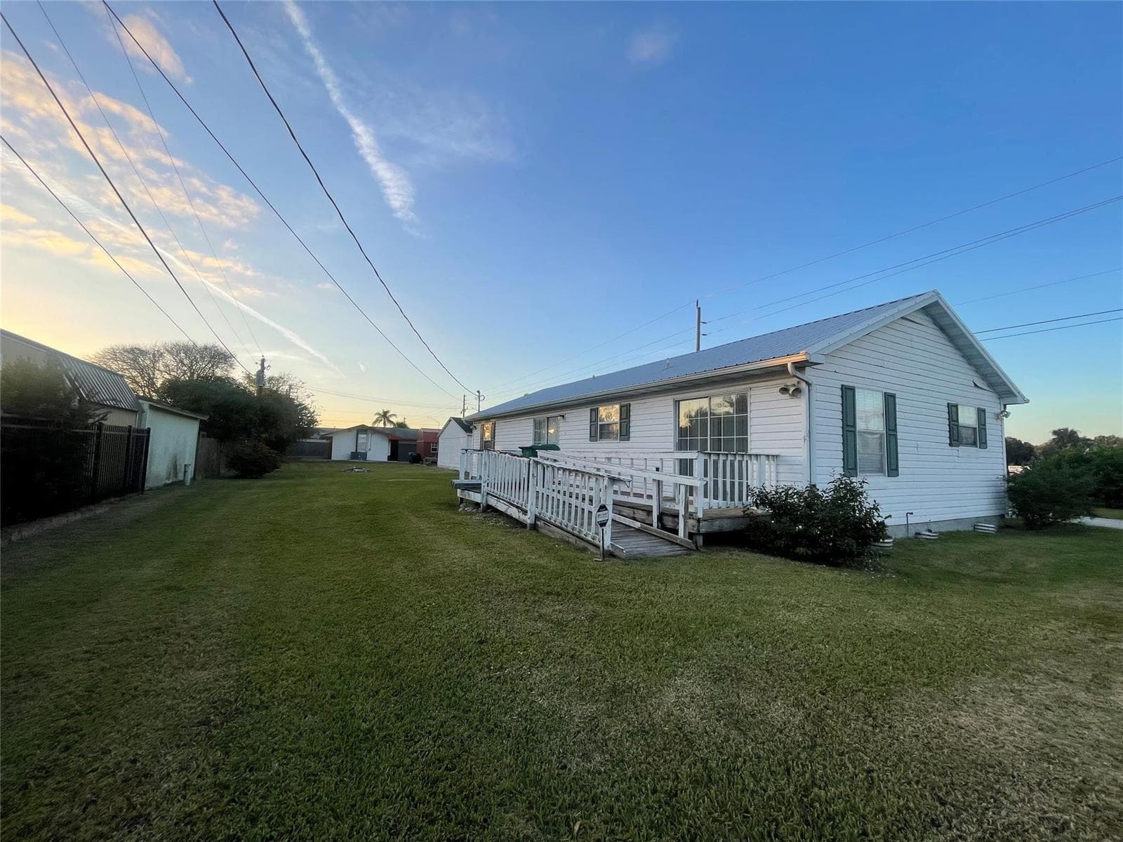 2130 State Road 70, Okeechobee FL 34972