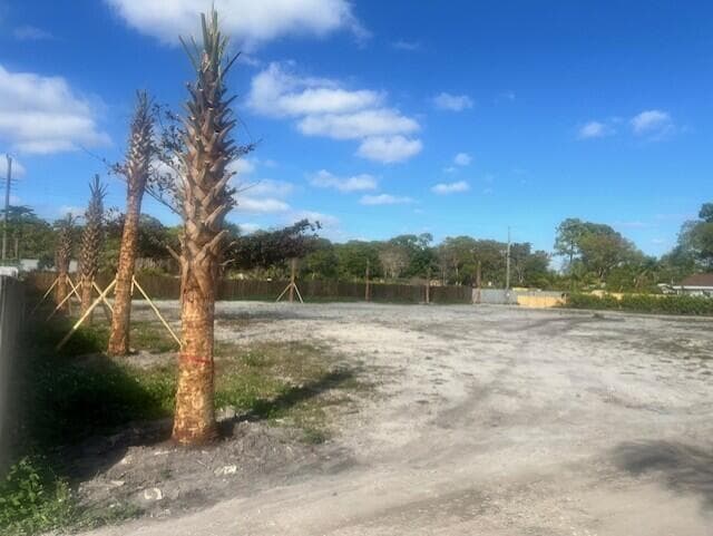 Land 3