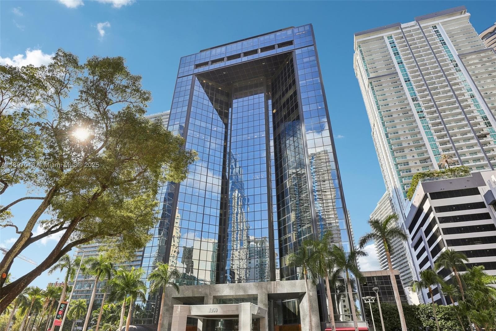 1200 Brickell Ave # D, Miami FL 33131