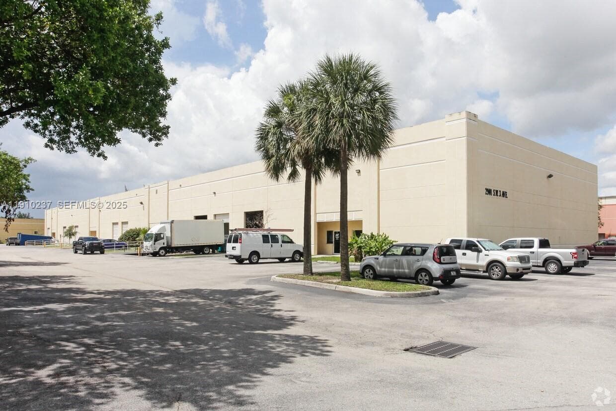 2901 SW 3rd Ave # 4, Fort Lauderdale FL 33315