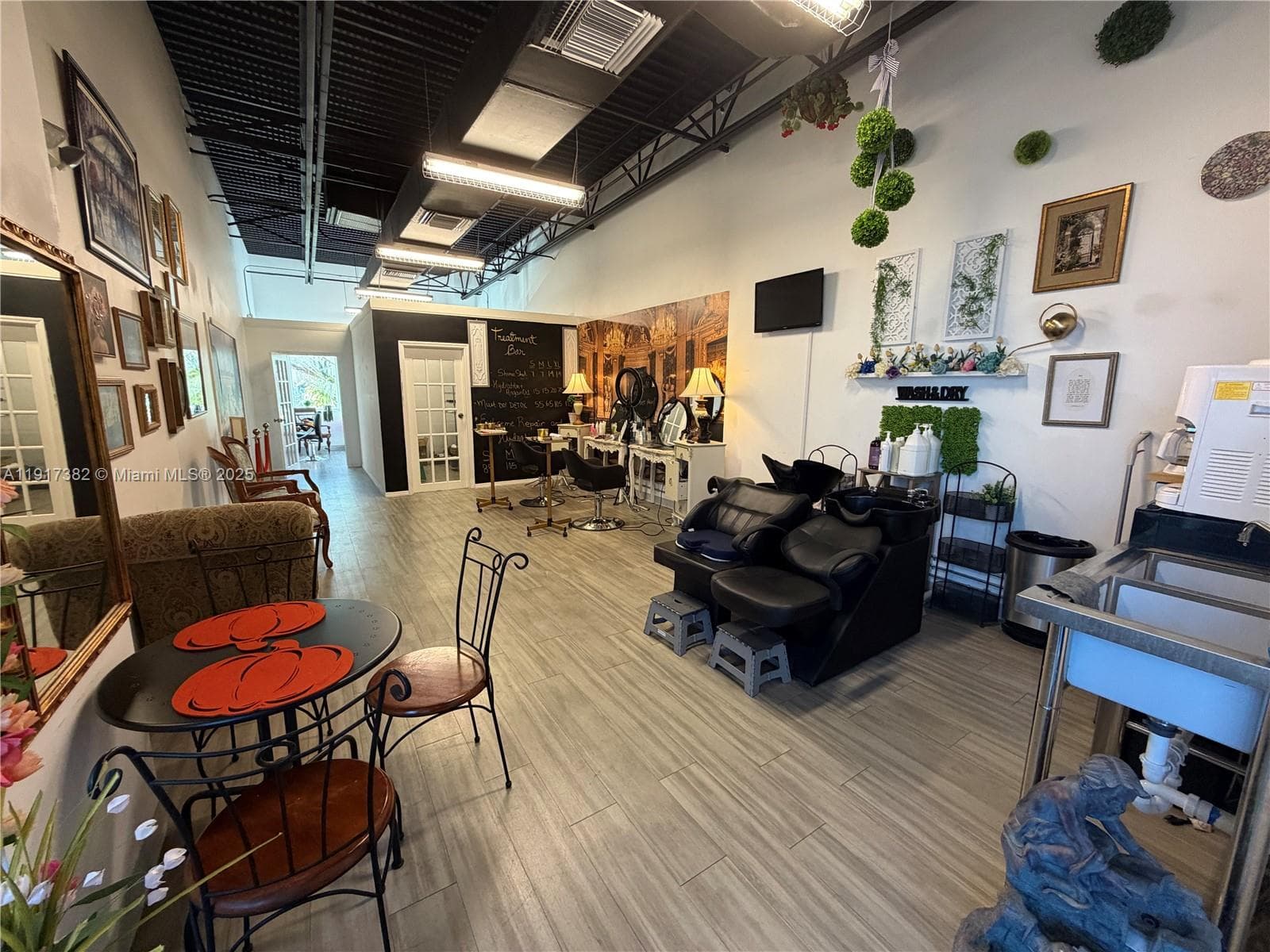 2201 Palm Ave, Miramar FL 33025