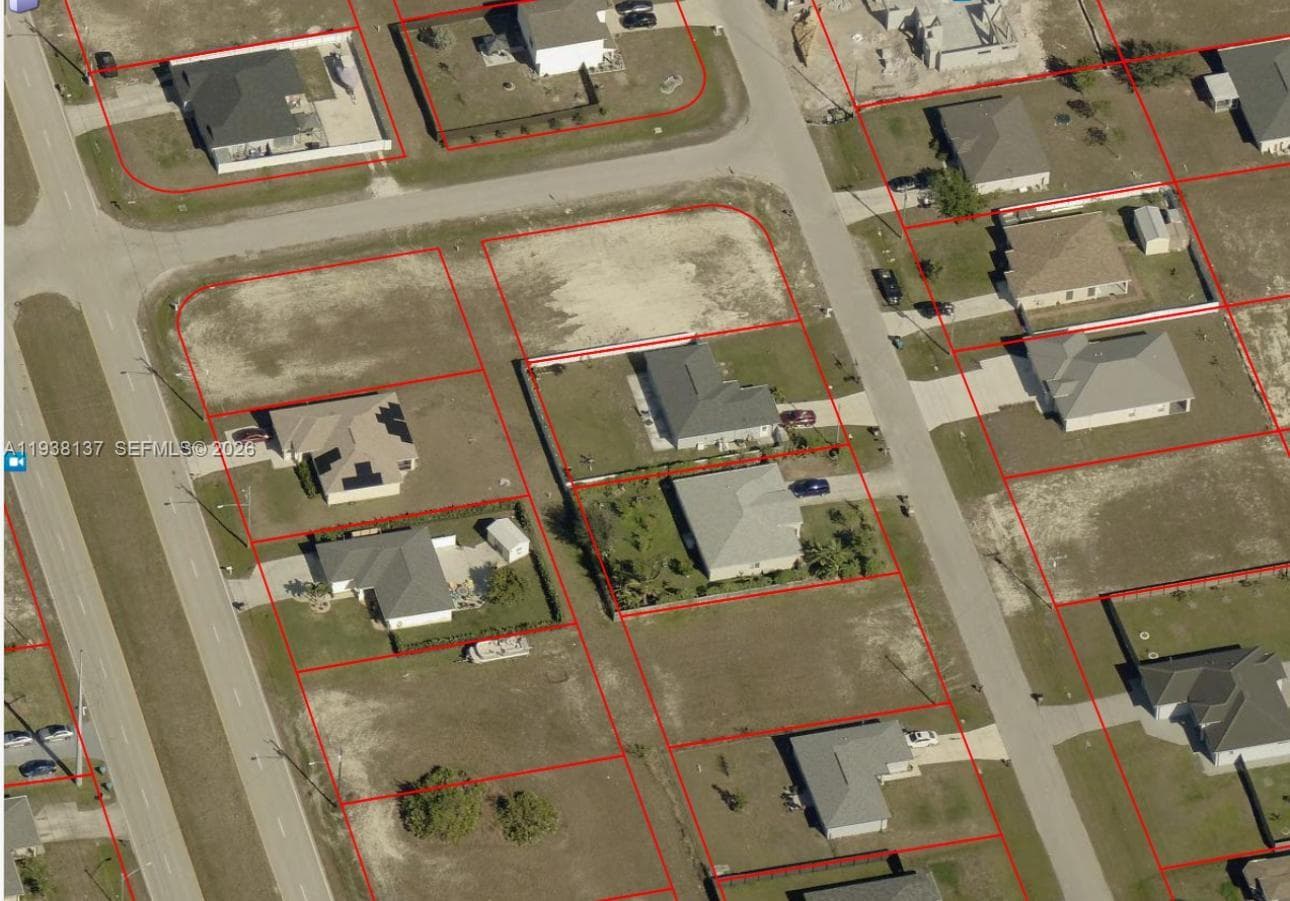 2129 Santa Barbara Blvd N, Cape Coral FL 33993