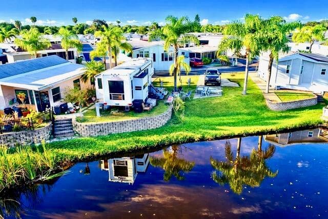 Big O Waterfront lots