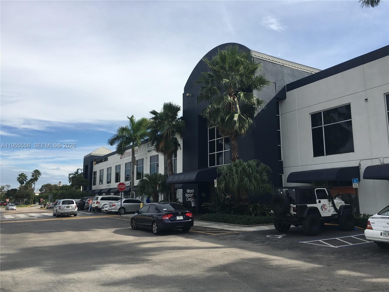 7500 NW 25th St # 256, Miami FL 33122