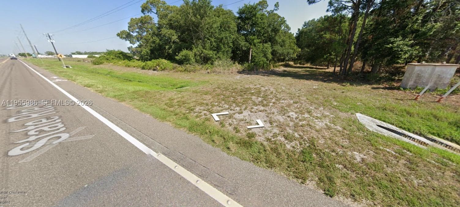 1716 Magnolia St, Sebring FL 33875