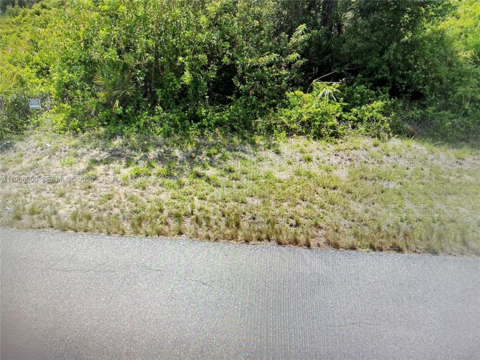220 LAUSANNE AVE, Lehigh Acres FL 33974