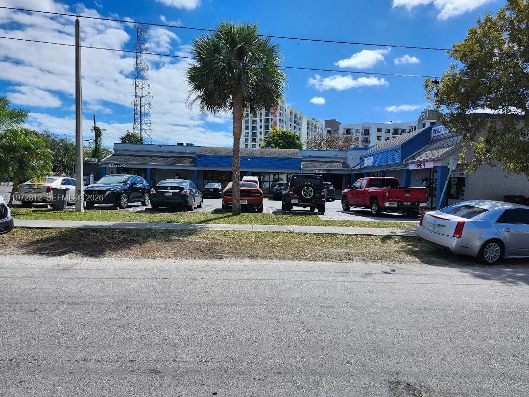 Shopping Plaza