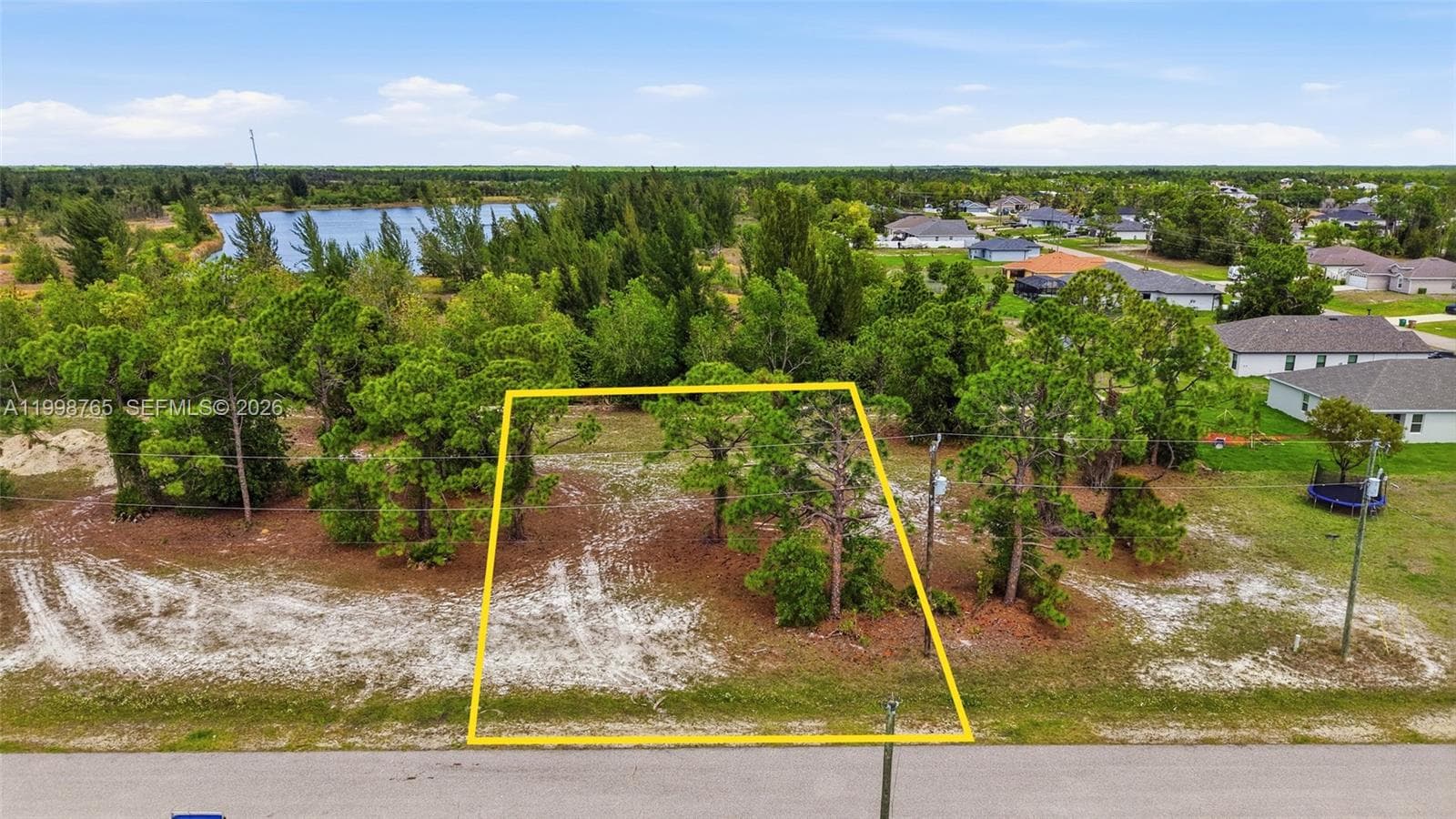2813 NW 27th ST, Cape Coral FL 33993