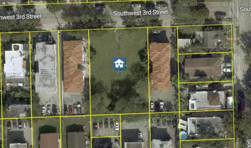 240 SW 7th Ave, Miami FL 33130