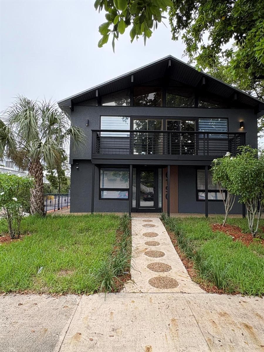 6190 NW 11th Street, Sunrise FL 33313