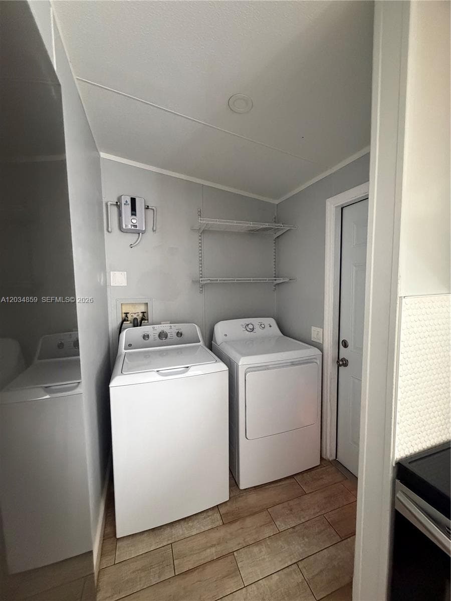 19800 SW 180th Ave, Miami FL 33187