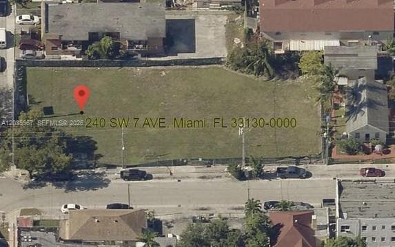 240 SW 7TH AVE, Miami FL 33130