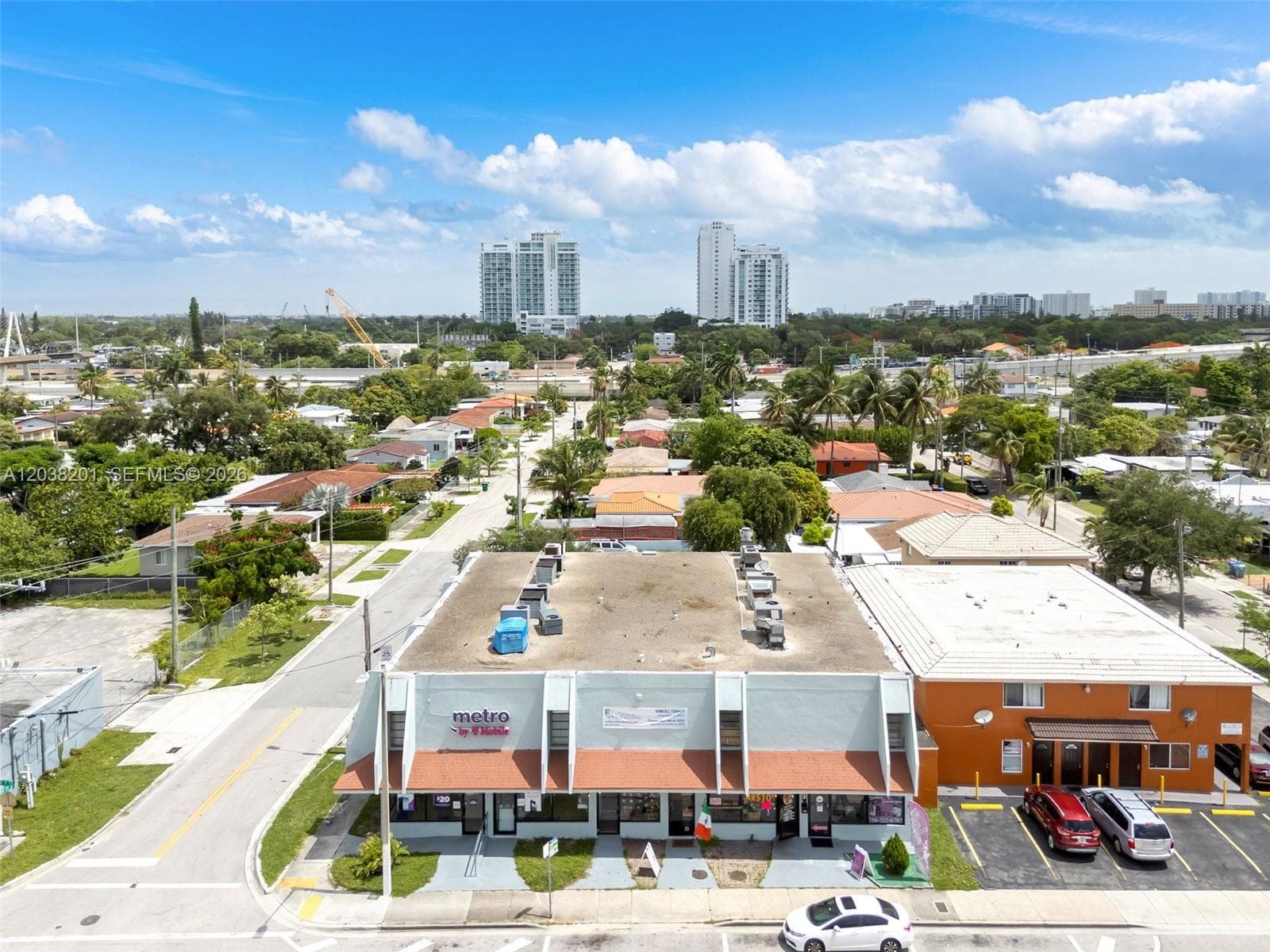 1879 NW 7th St, Miami FL 33125