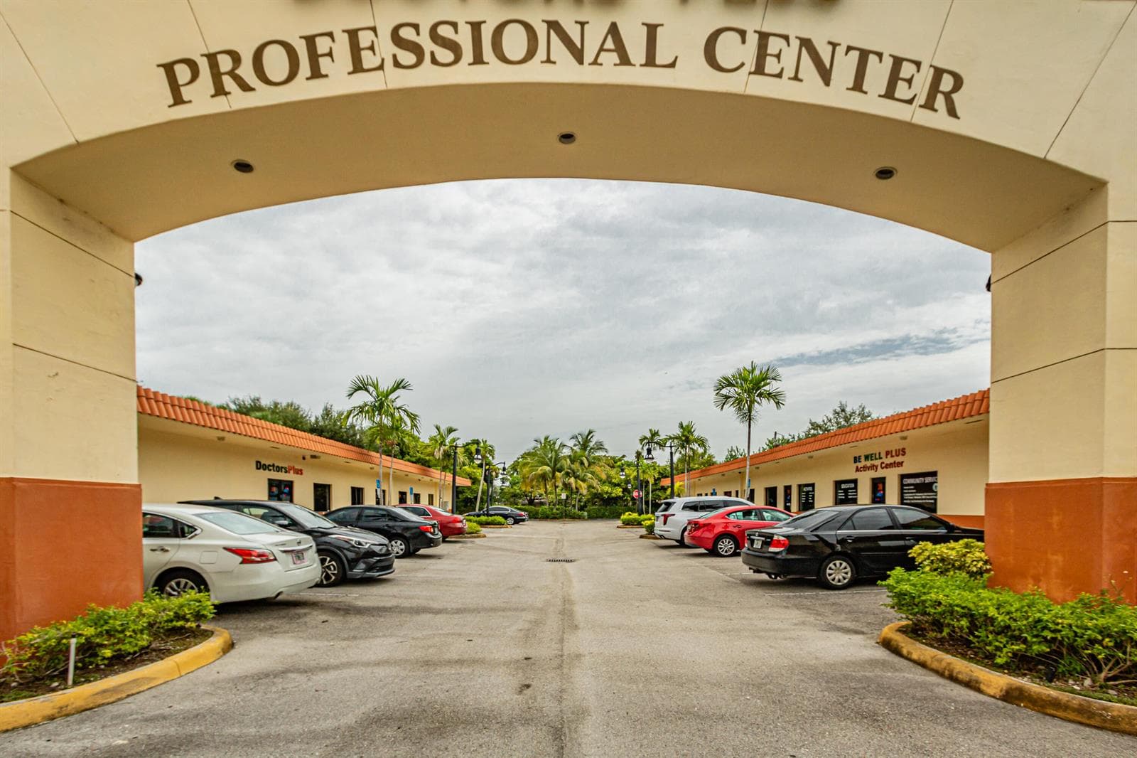 320 S STATE ROAD 7 # 300, Plantation FL 33317