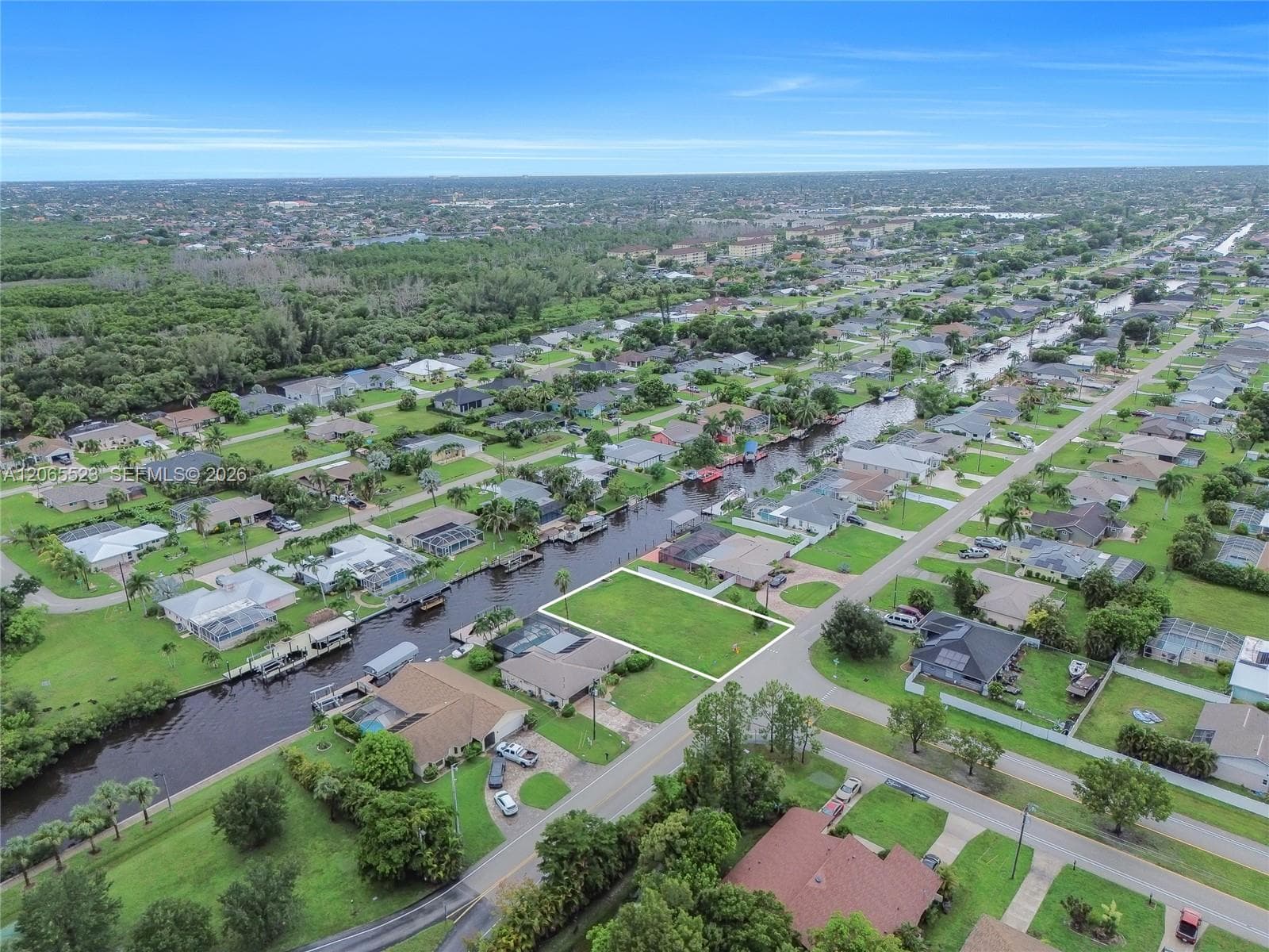 2328 SE 15 Terr, Cape Coral FL 33990