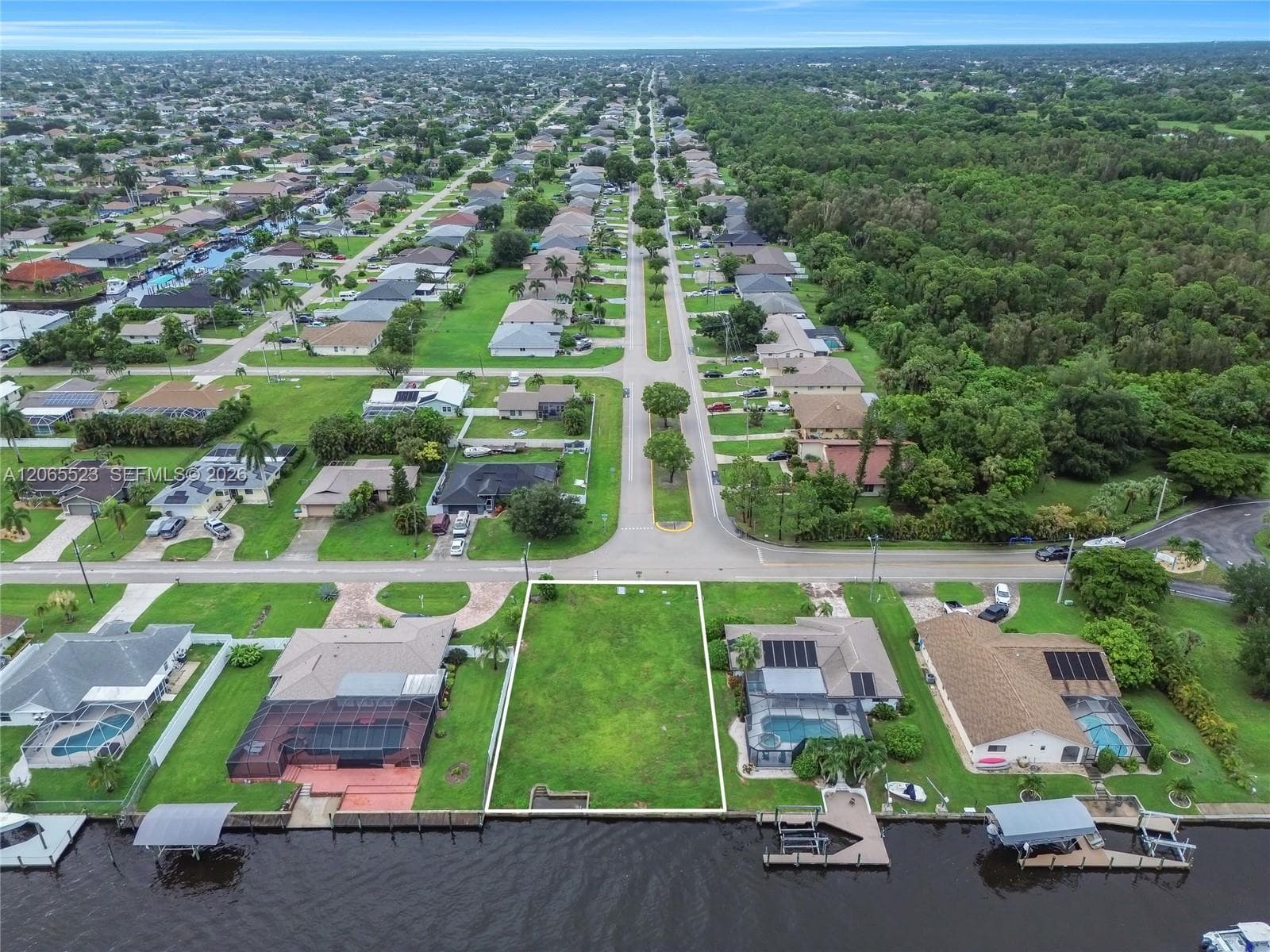 2328 SE 15 Terr, Cape Coral FL 33990