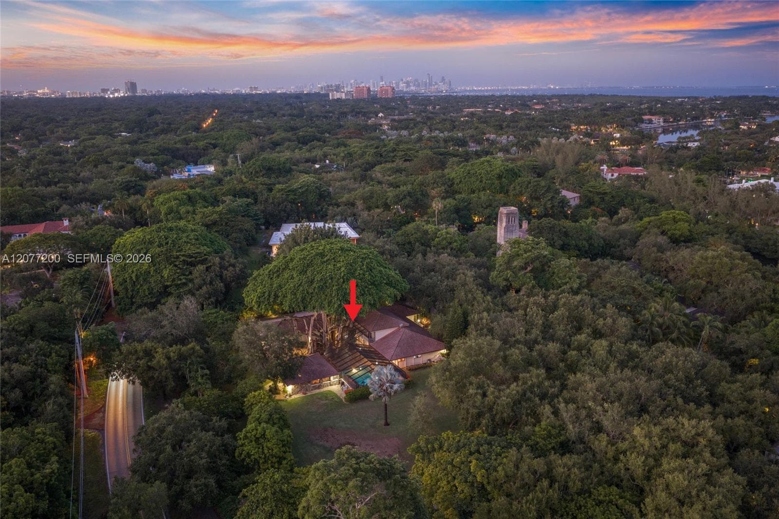 9490 Old Cutler Ln, Coral Gables FL 33156