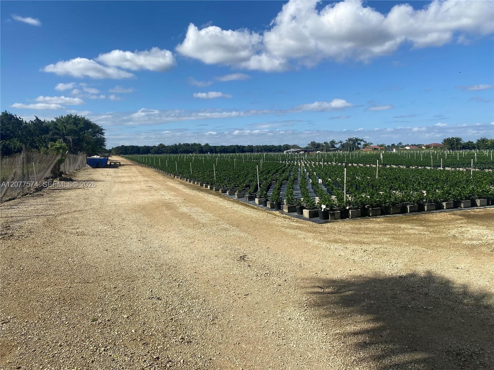 20 acre land side