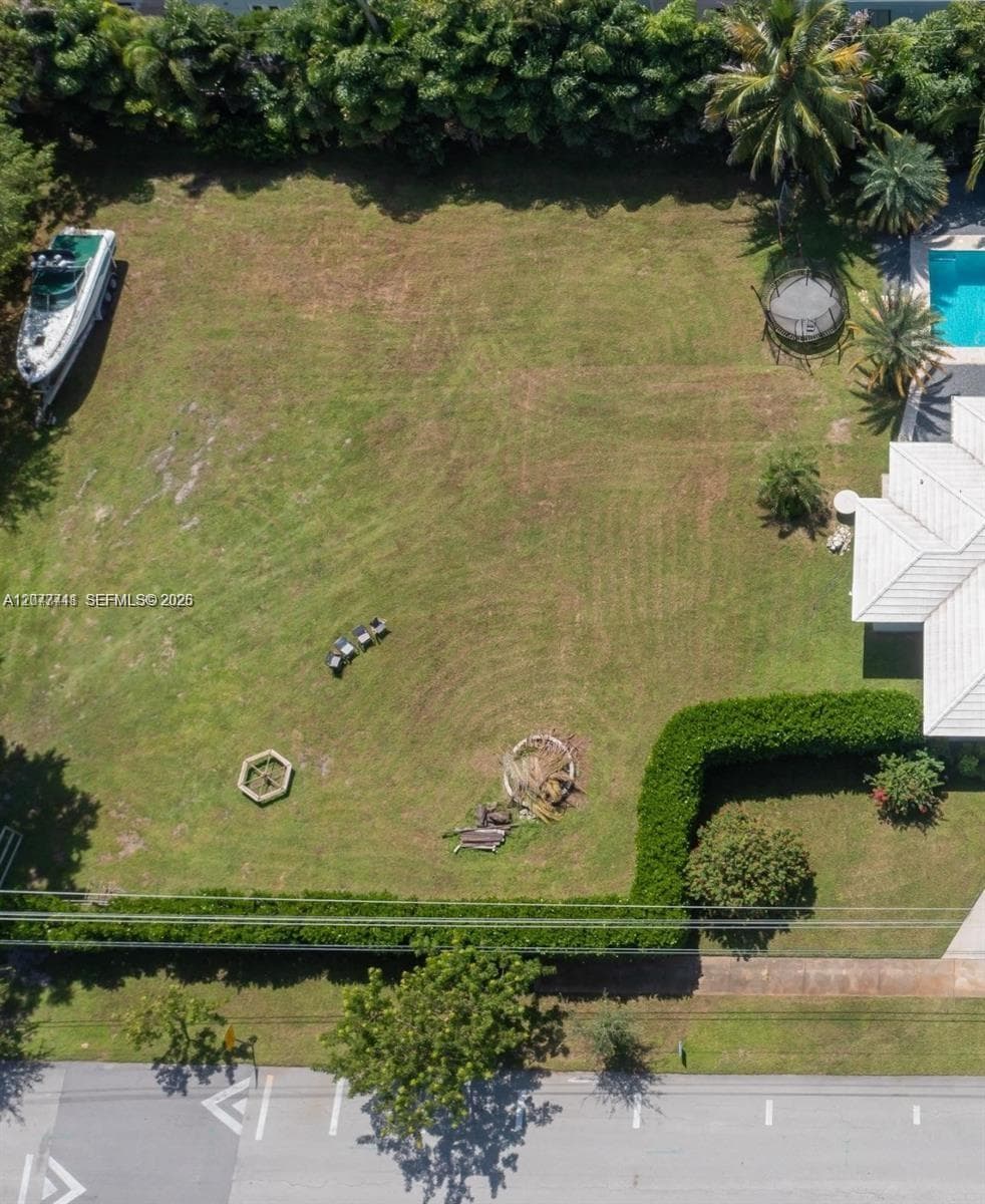 2 NE St NE 2nd St, Pompano Beach FL 33060