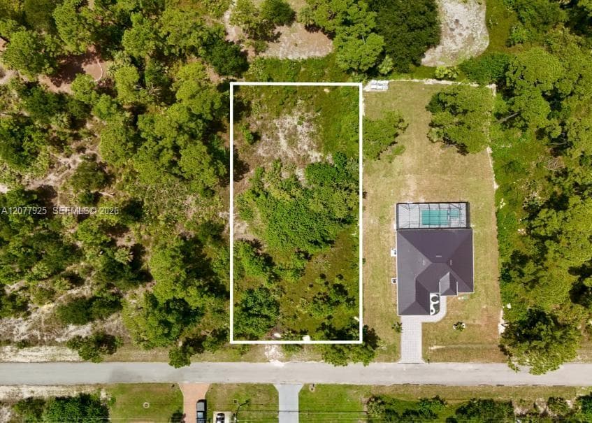 811 Edison Ave, Lehigh Acres FL 33972