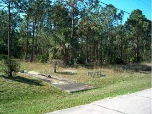 210 NW EMERSON Drive NW, Palm Bay FL 32907