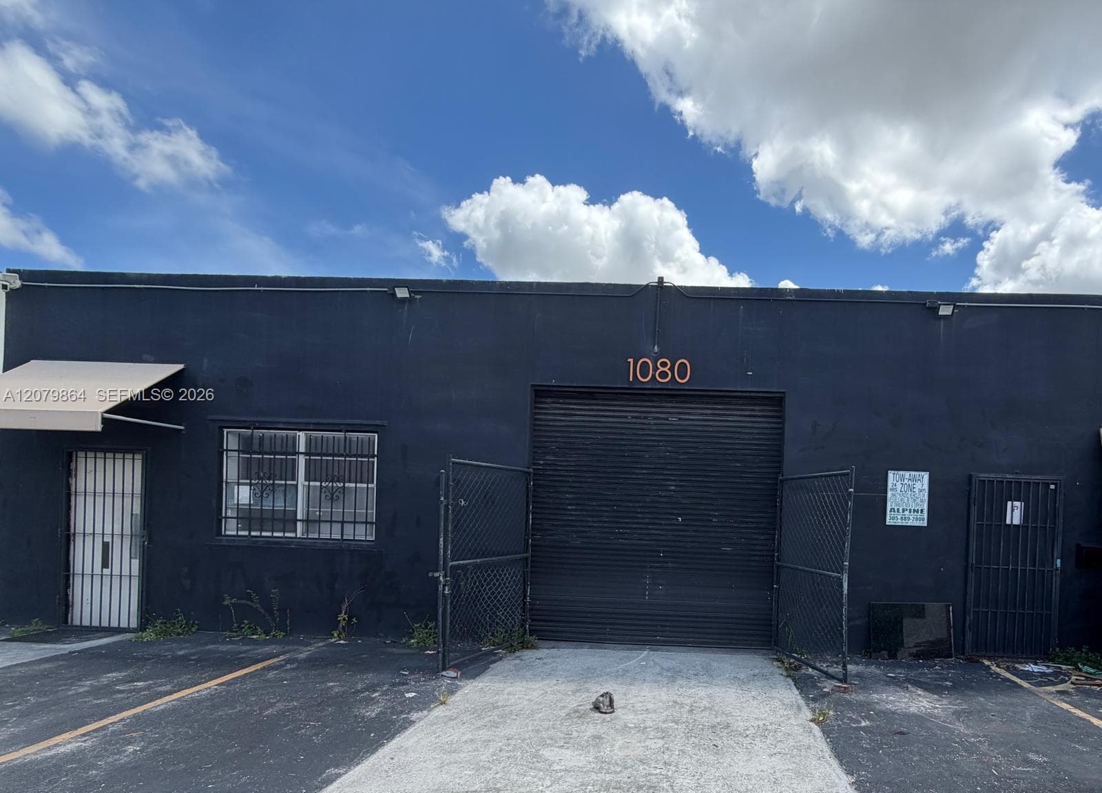 1080 E 24th St, Hialeah FL 33013