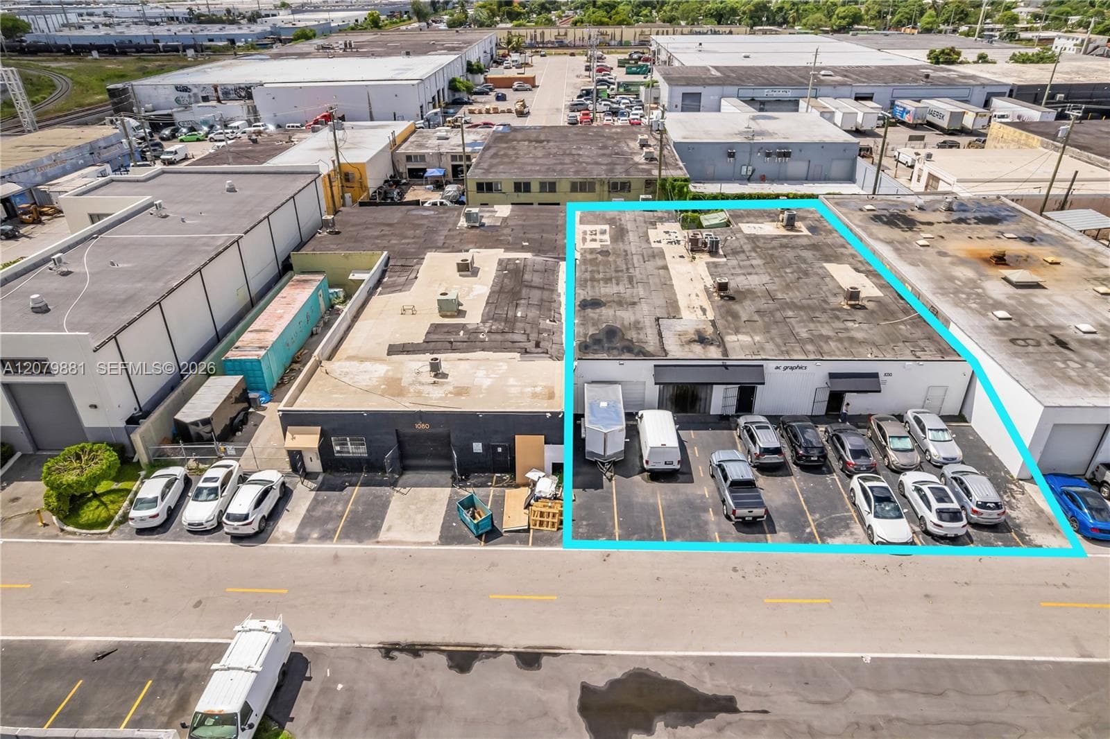 1060 E 24th St, Hialeah FL 33013