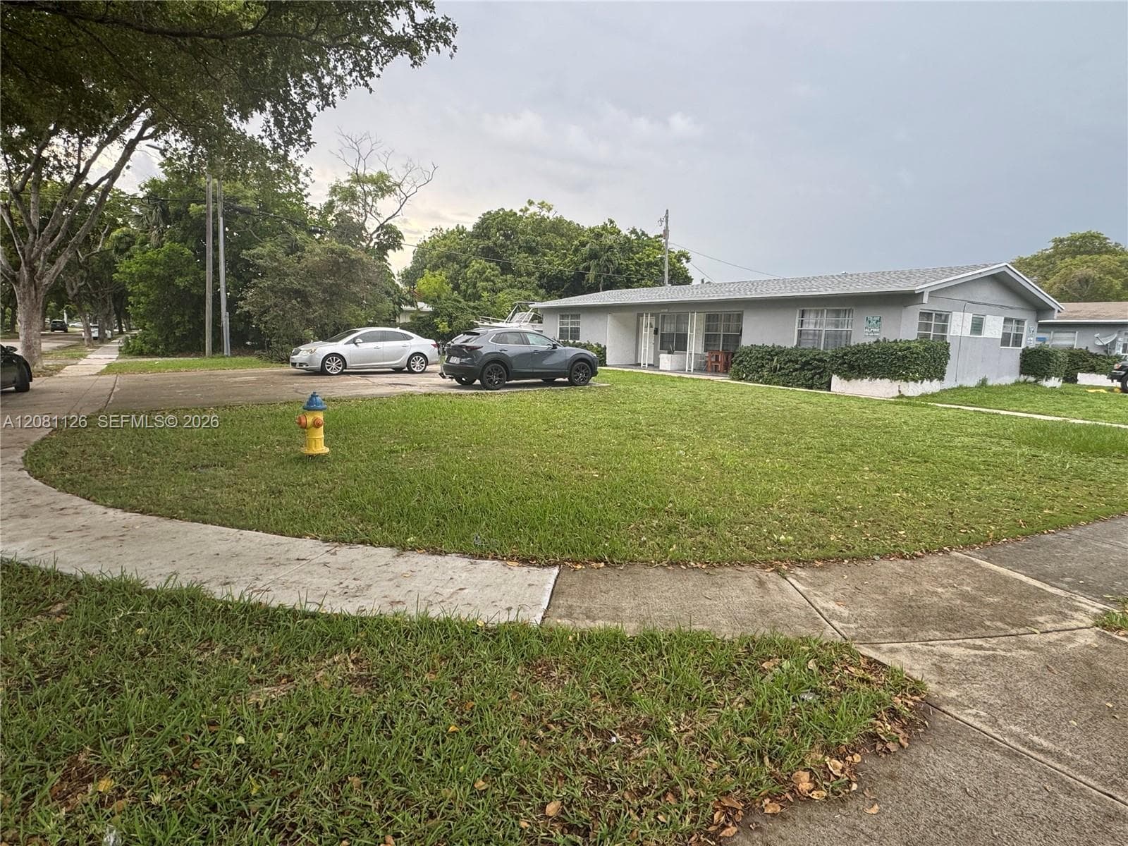 16900 NE 18th Ave, North Miami Beach FL 33162