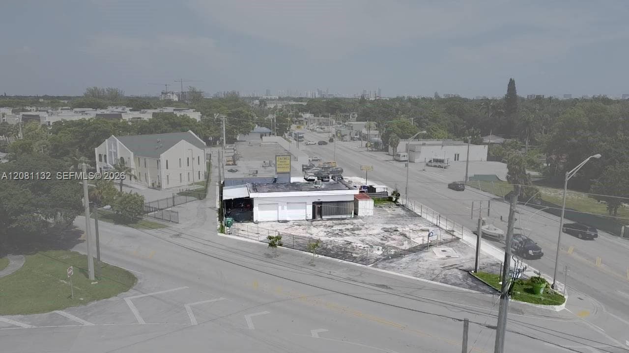 11815 NE 2nd Ave, Miami FL 33161