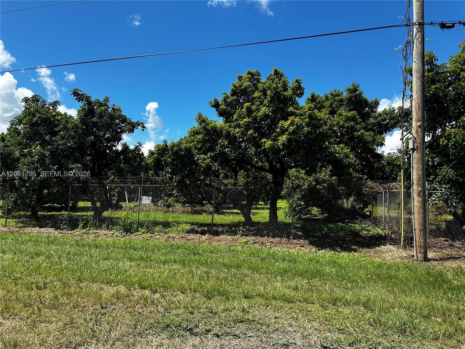 179XX SW 182 AV, Miami FL 33187