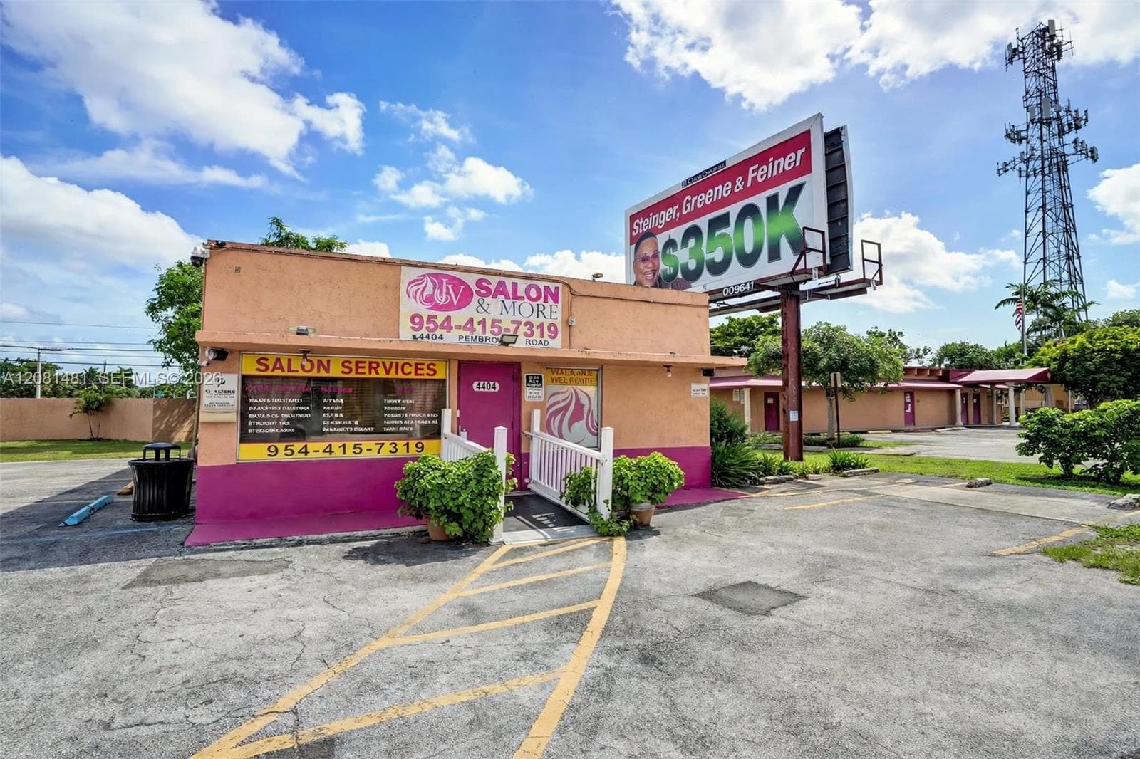 4404 Pembroke Rd, West Park FL 33021