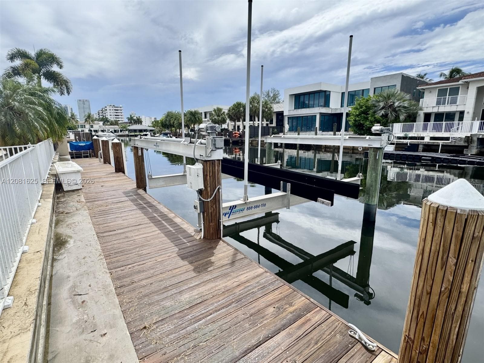 3324 NE 167th St, North Miami Beach FL 33160