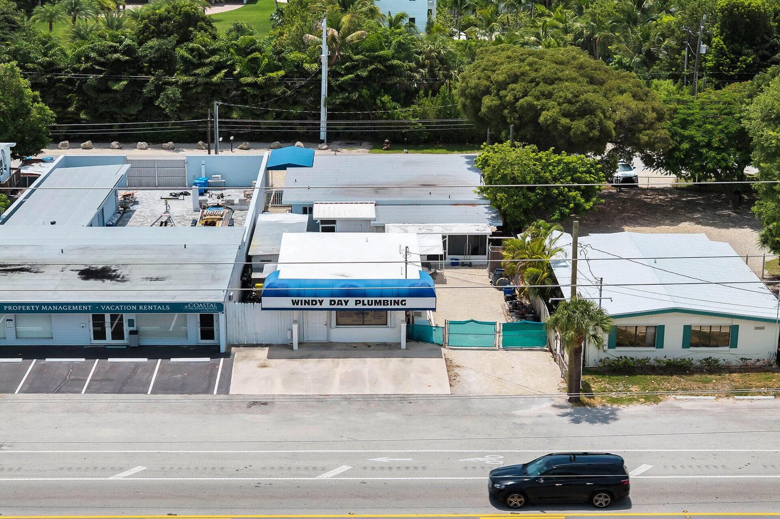 Islamorada Commercial Compound & Biz