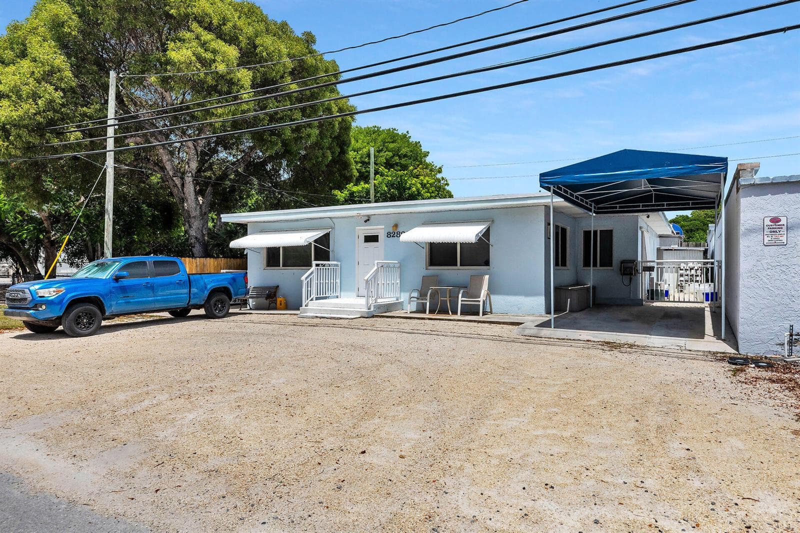 Islamorada Commercial Compound & Biz