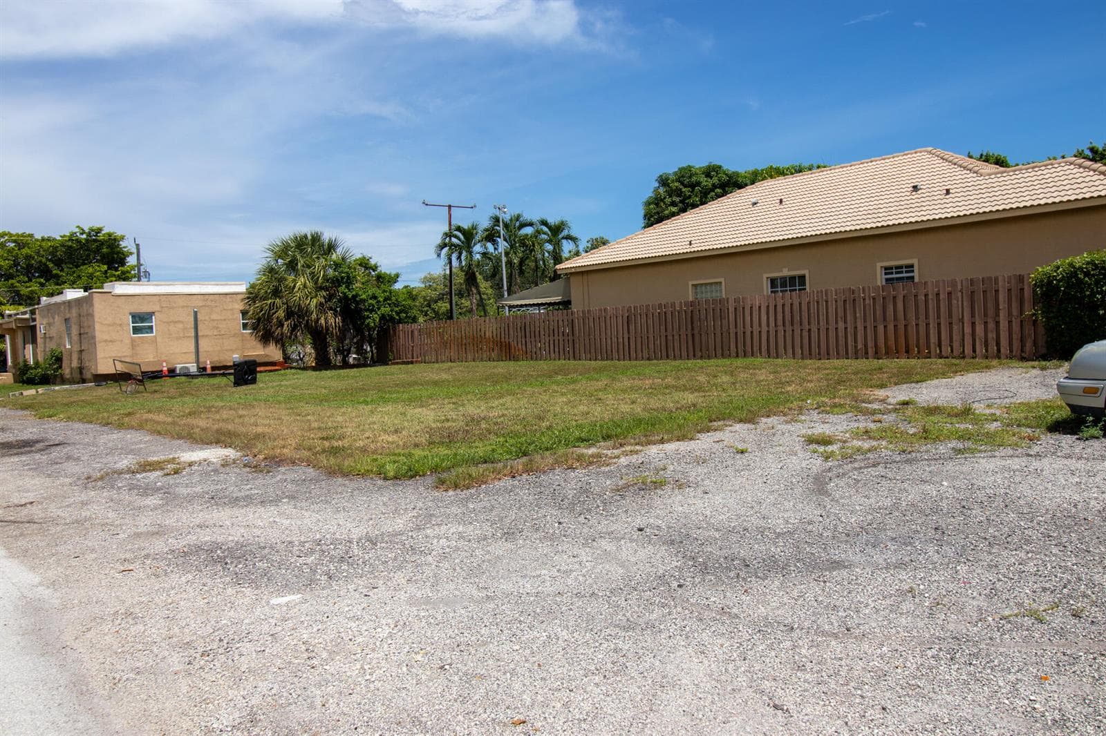 243 SW 8TH Street, Deerfield Beach FL 33441