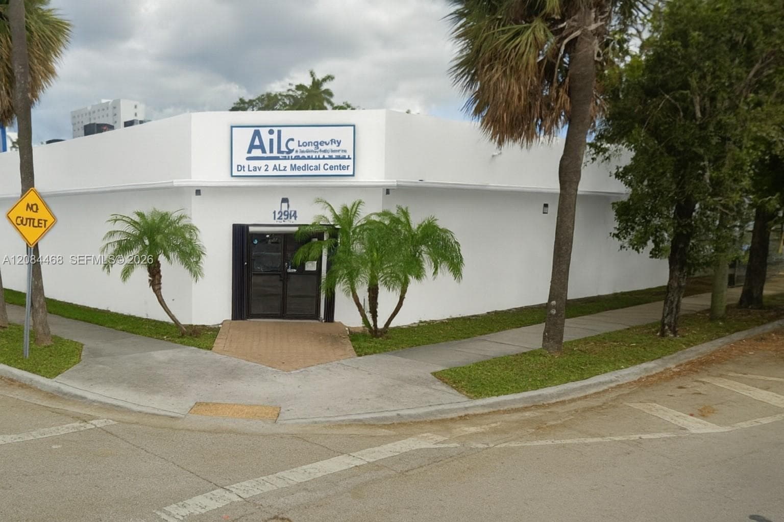 1660 NW 19th Ter, Miami FL 33125