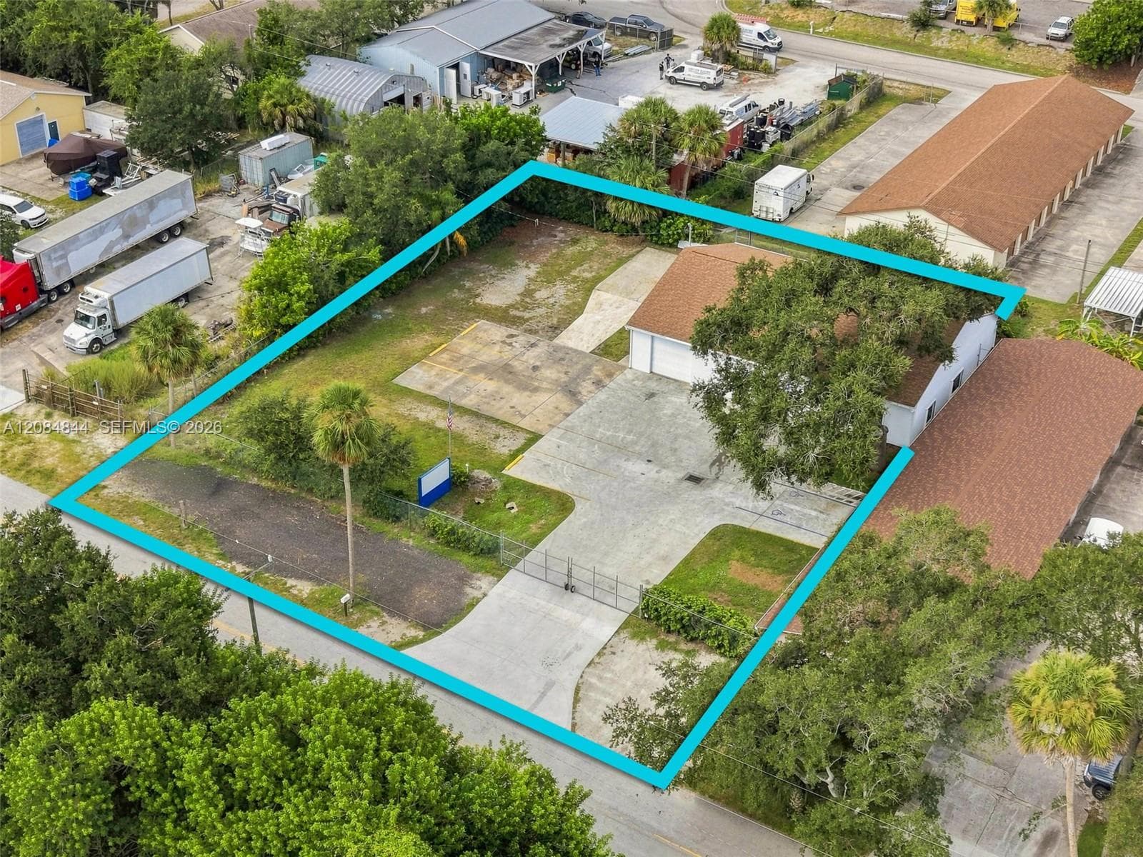645 Old Dixie Hwy, Sebastian FL 32958