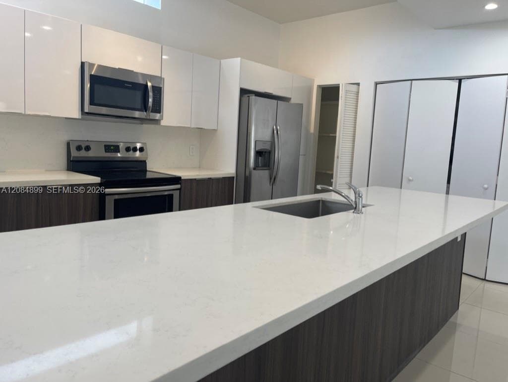 1813 Madison St, Hollywood FL 33020