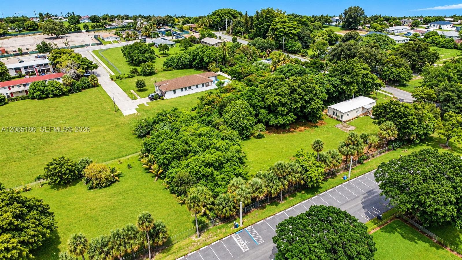 2620 NW 20th Ave, Oakland Park FL 33311