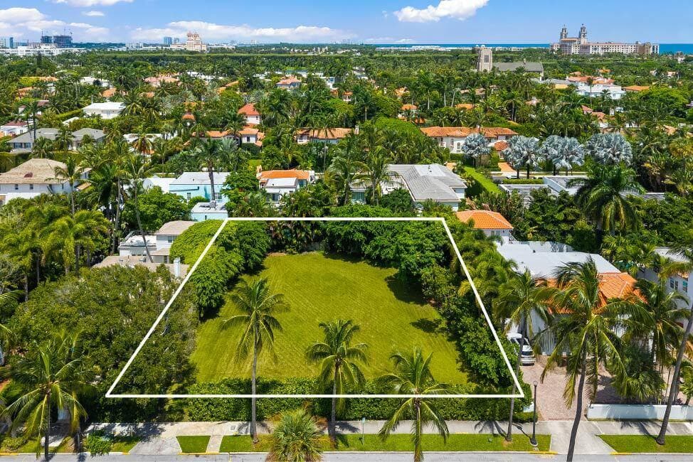 243 Seaspray Avenue, Palm Beach FL 33480