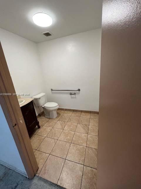 13800 SW 142nd Ave # 5, Miami FL 33186