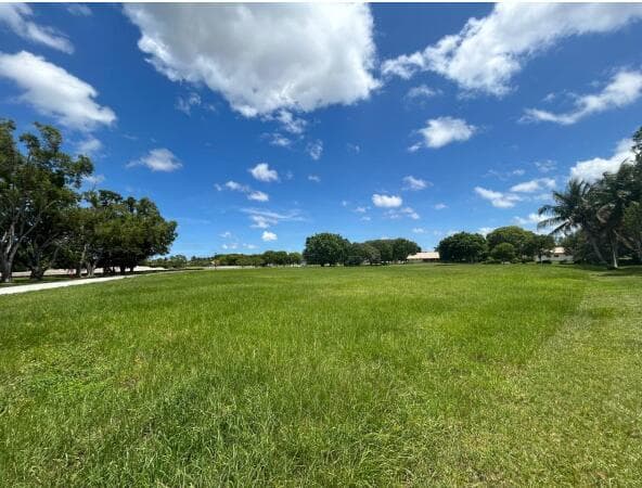 9000 KENDALE Court, Lake Worth FL 33467