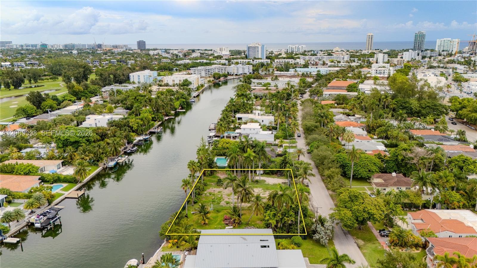 1415 Marseille Dr, Miami Beach FL 33141