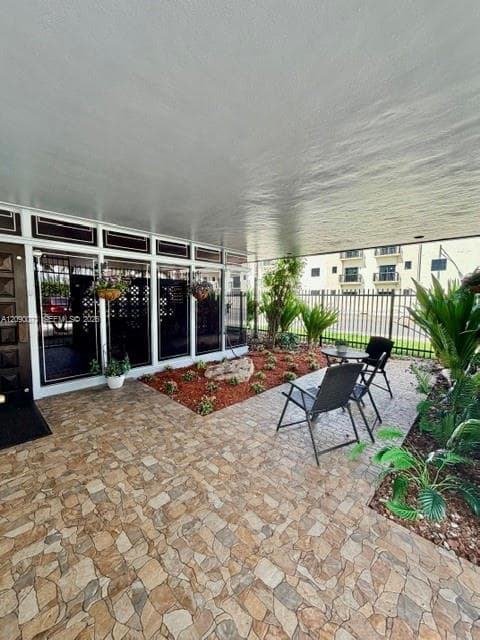 2825 E 4th Ave, Hialeah FL 33013