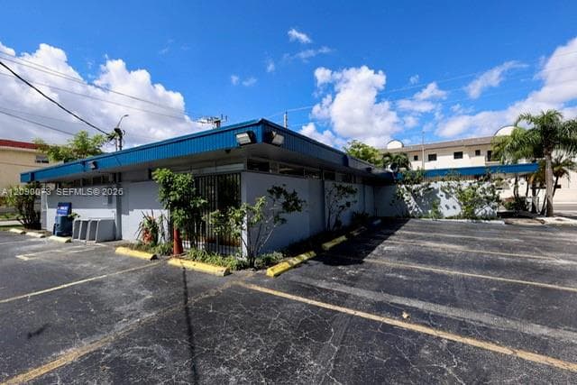 2825 E 4th Ave, Hialeah FL 33013