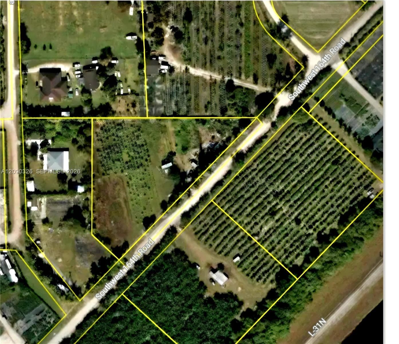 196 SW 164 RD, Homestead FL 33187