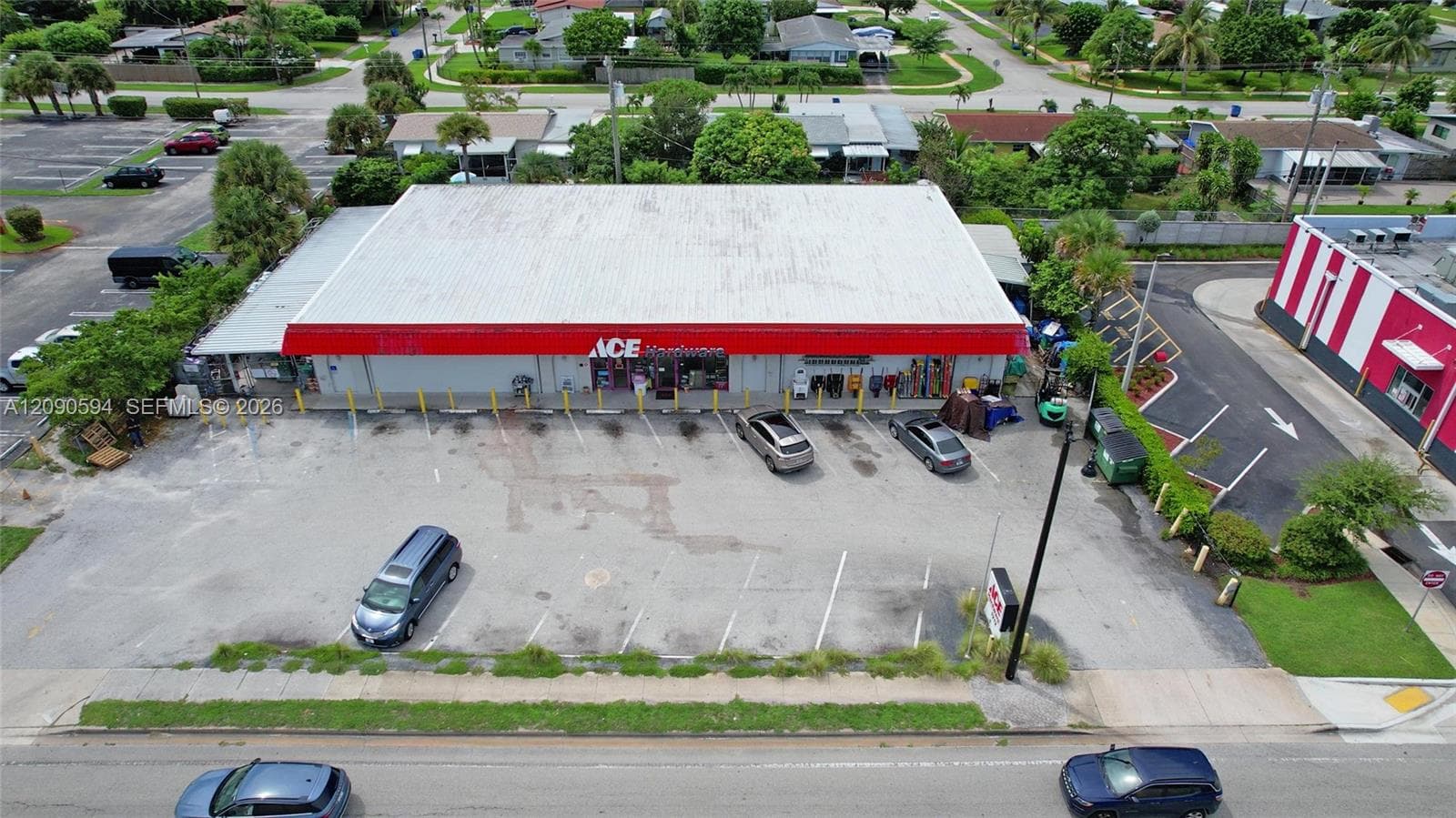 1212 W Lantana Rd, Lantana FL 33462