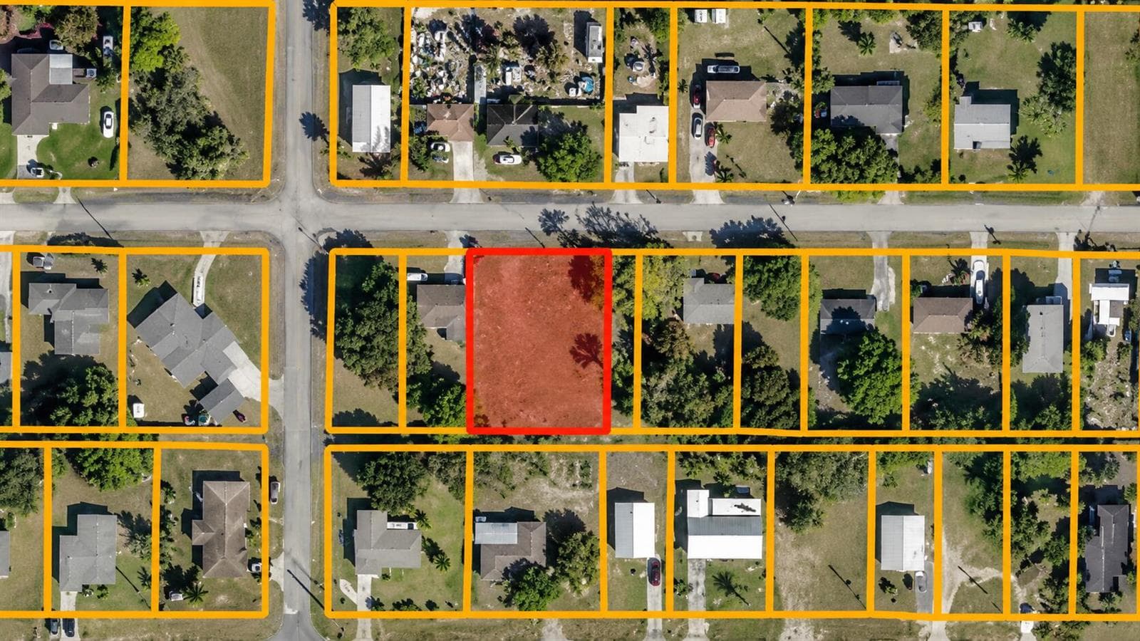 Avenue R, Fort Pierce FL 34947