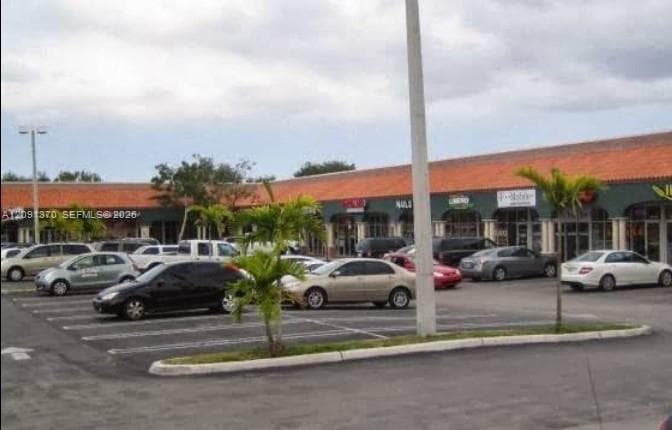15500 SW 72nd St # 15648, Miami FL 33193
